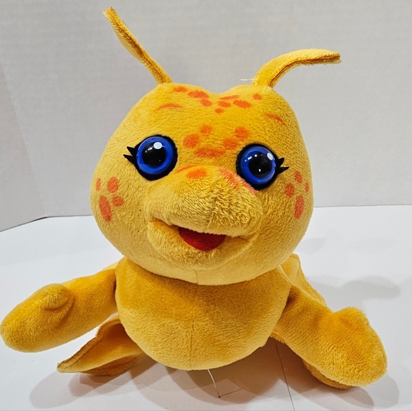 Teddy Ruxpin GRUBBY Hug N Sing  Plush Sings "It's Your Birthday" TESTED! Works - Picture 8 of 14